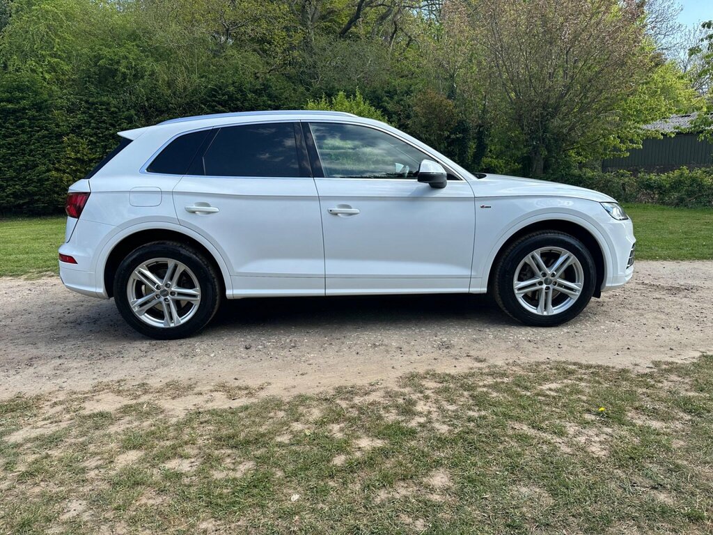 Audi Q5 2.0 Tdi 40 S Line S Tronic Quattro Euro 6 Ss VF19BMV White #5