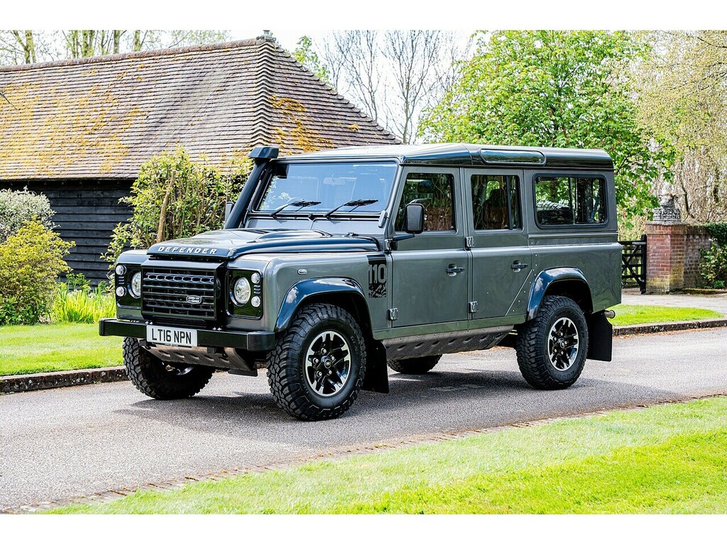 Land Rover Defender 110 Tdci Adventure Grey #5