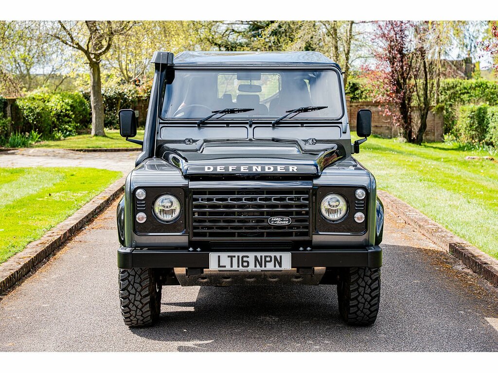 Land Rover Defender 110 Tdci Adventure Grey #3