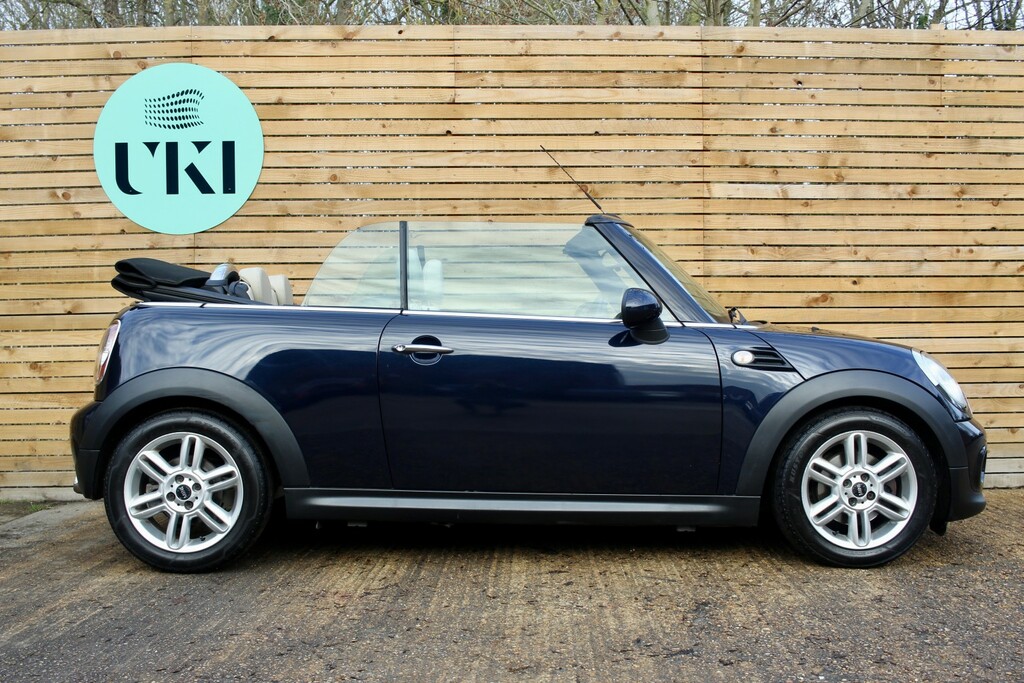 Mini Convertible 2.0 Cooper D Convertible HJ14DKF Blue #5