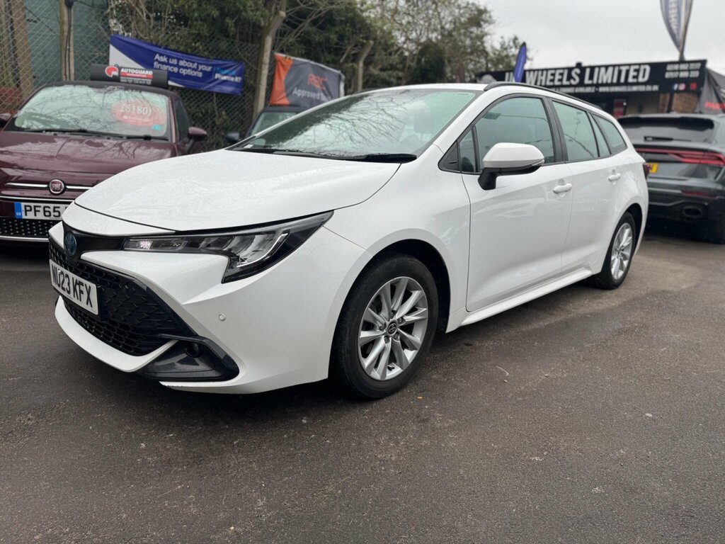 Toyota Corolla 1.8 Vvt-h Icon Touring Sports Cvt Euro 6 Ss NU23KFX White #4
