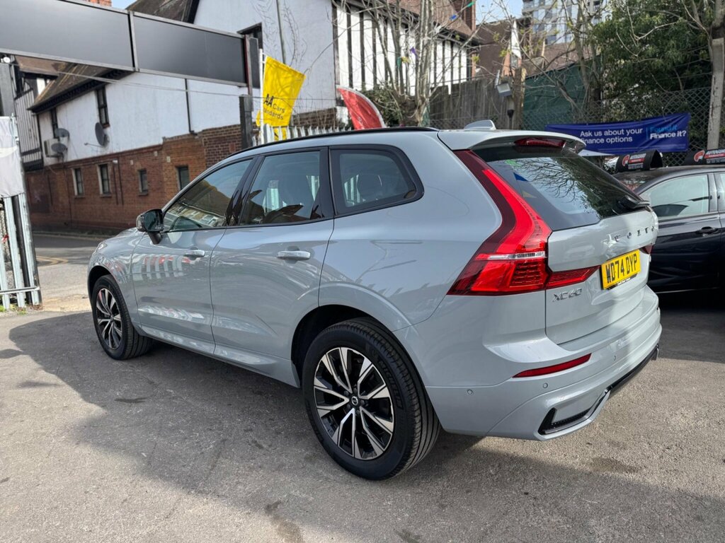 Volvo XC60 2.0 B5 Mhev Plus Awd Euro 6 Ss Grey #5