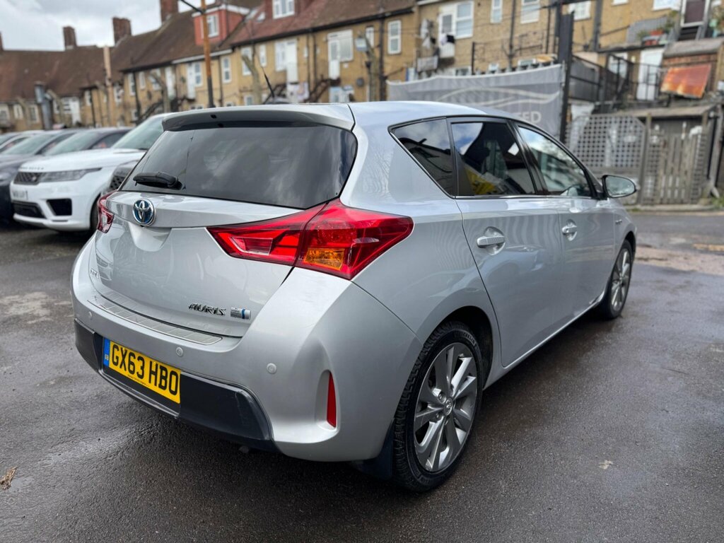 Toyota Auris 1.8 Vvt-h Excel Cvt Euro 5 Ss Silver #4