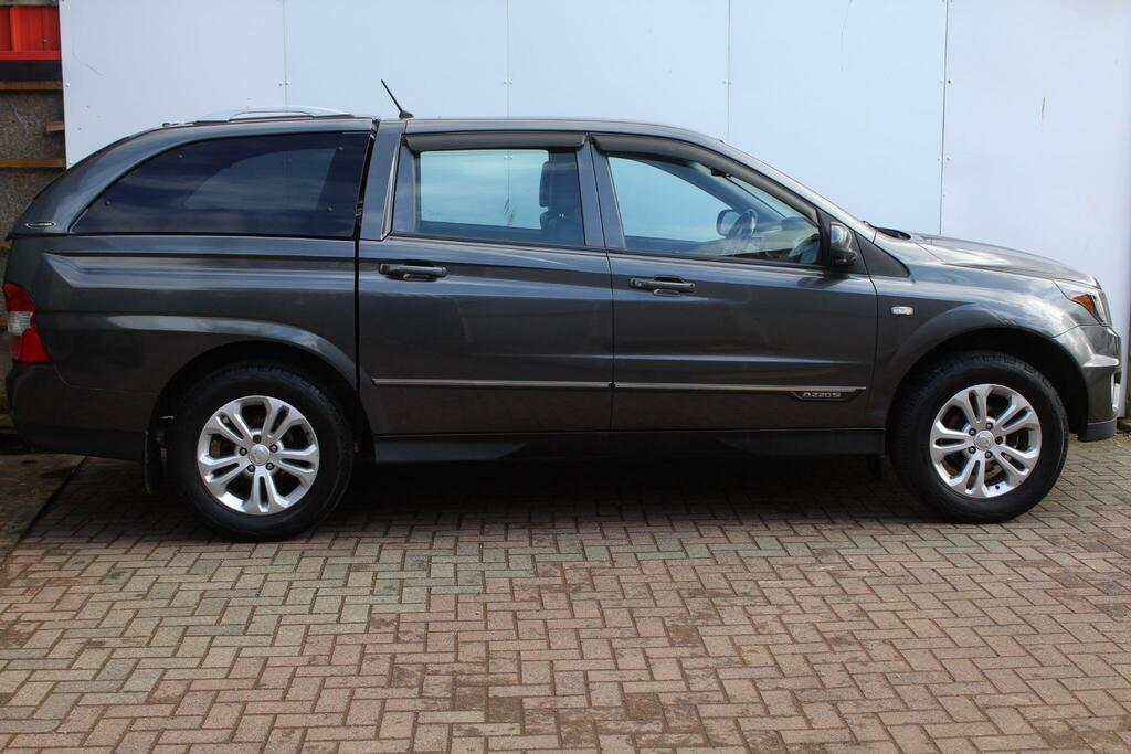 SsangYong Musso Musso Se Grey #6