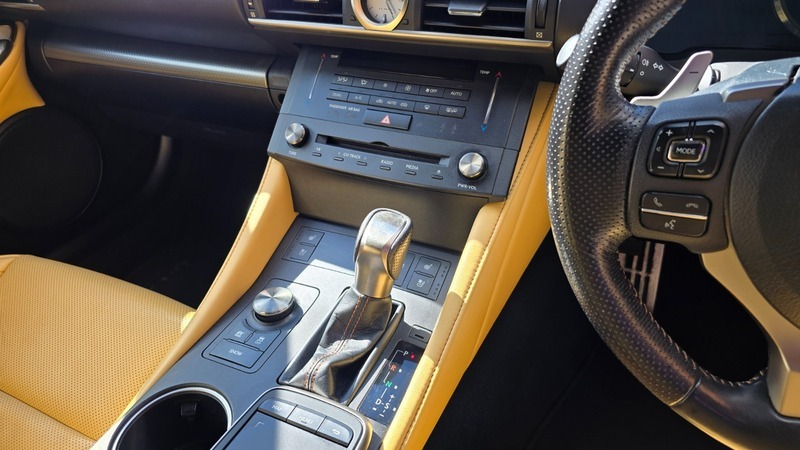 Lexus RC F Auto White #38