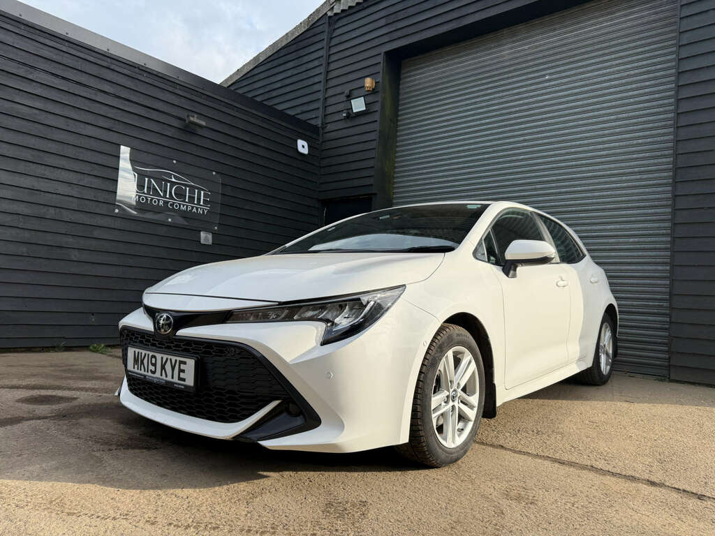 Toyota Corolla 1.2 Corolla Icon Tech Vvt-i White