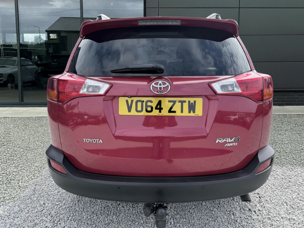 Toyota Rav 4 2.2 D-4d Invincible 4X4 2014 VO64ZTW Red #4