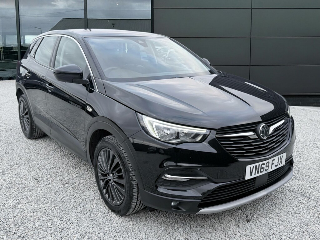 Vauxhall Grandland X 1.5 Turbo D Business Edition Nav 2020 Black