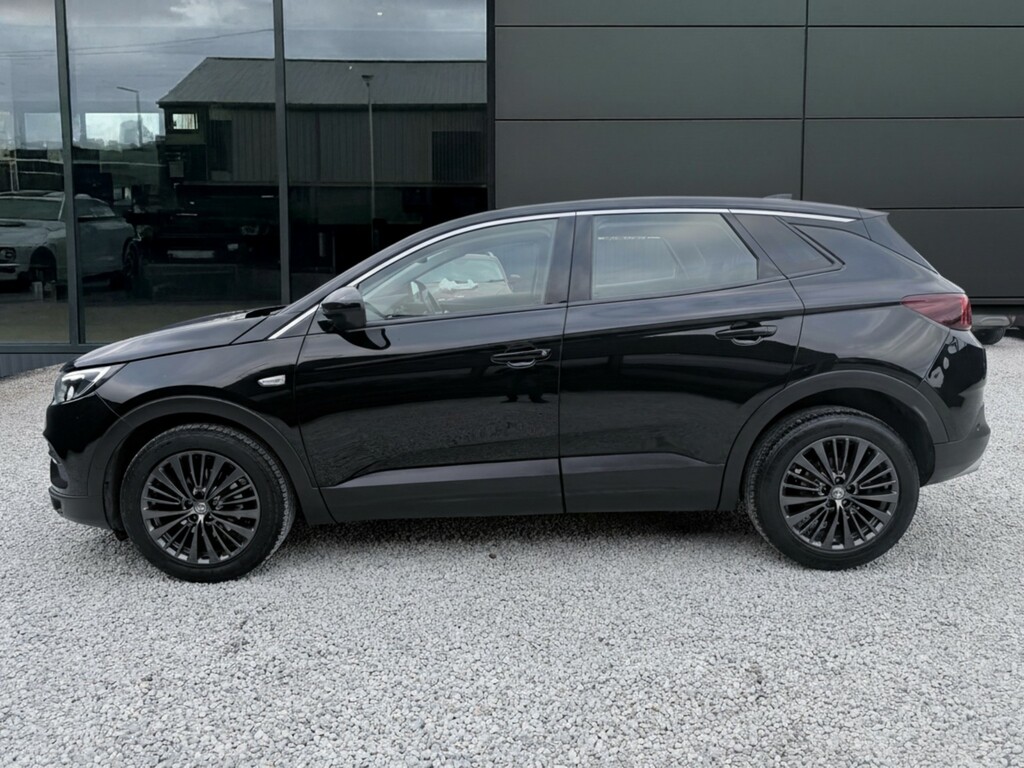 Vauxhall Grandland X 1.5 Turbo D Business Edition Nav 2020 VN69FJX Black #6