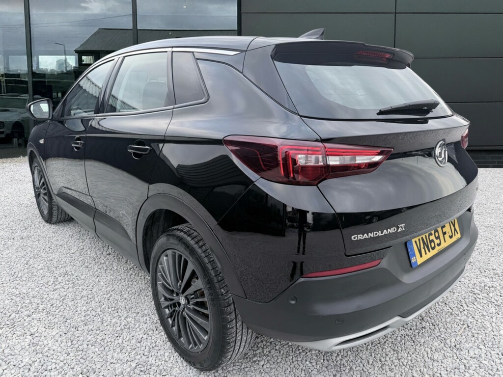 Vauxhall Grandland X 1.5 Turbo D Business Edition Nav 2020 VN69FJX Black #5