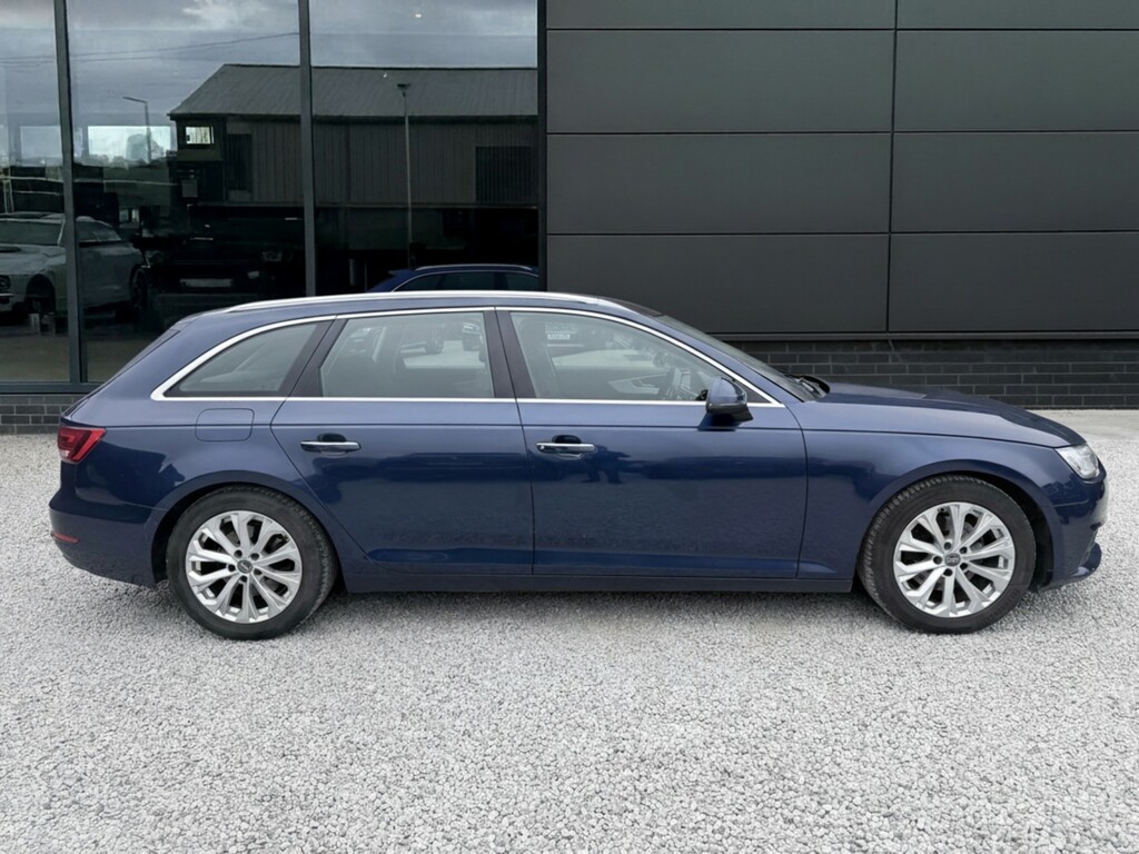 Audi A4 Avant 2.0 Tdi Ultra Se 2016 AO16VMH Blue #2
