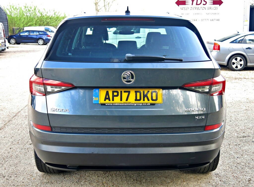 Skoda Kodiaq Suv Edition 190Hp Dsg 4X4 Dsg 7 Seat Leather AP17DKO Grey #6