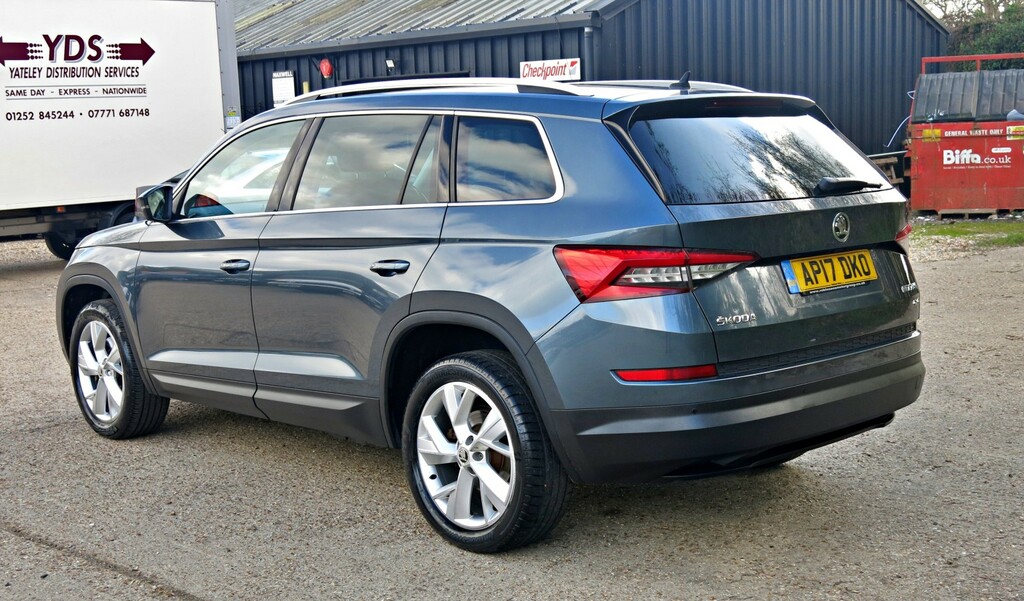 Skoda Kodiaq Suv Edition 190Hp Dsg 4X4 Dsg 7 Seat Leather AP17DKO Grey #5