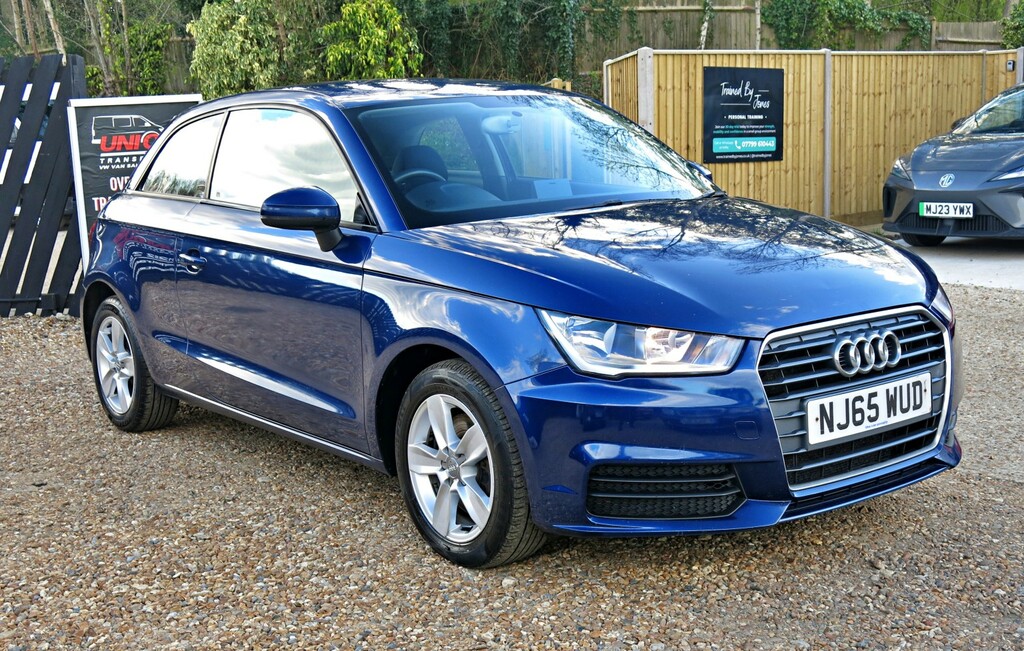 Audi A1 Hatchback 1.6 115Hp Tdi Se 2015 NJ65WUD Blue #3