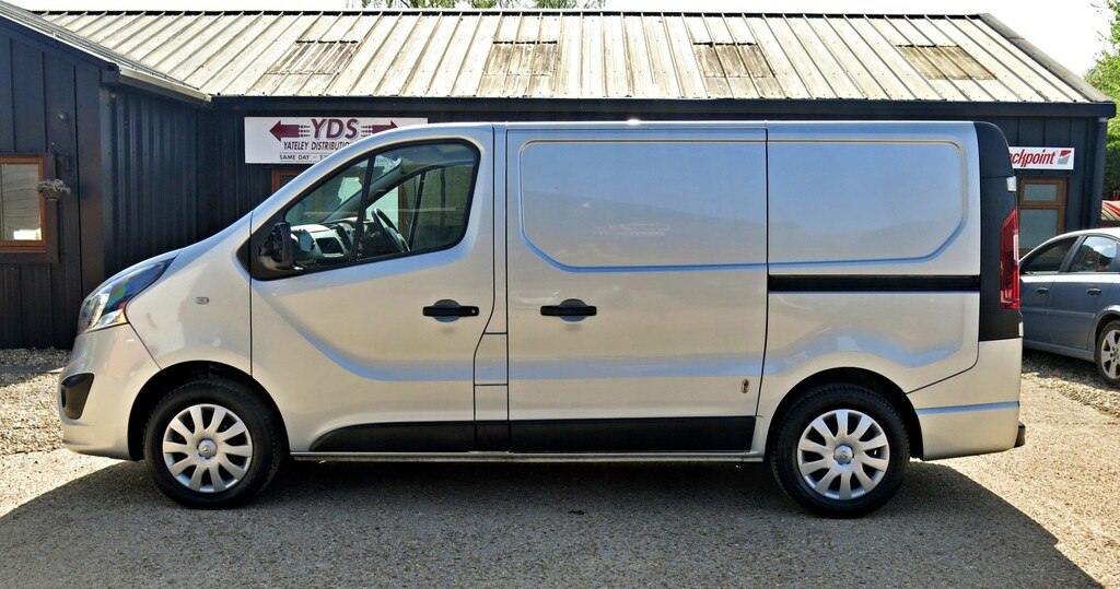 Vauxhall Vivaro Panel Van 1.6 Cdti 120Hp Aircon 2900 Sportive 201 FA19NVG Silver #4