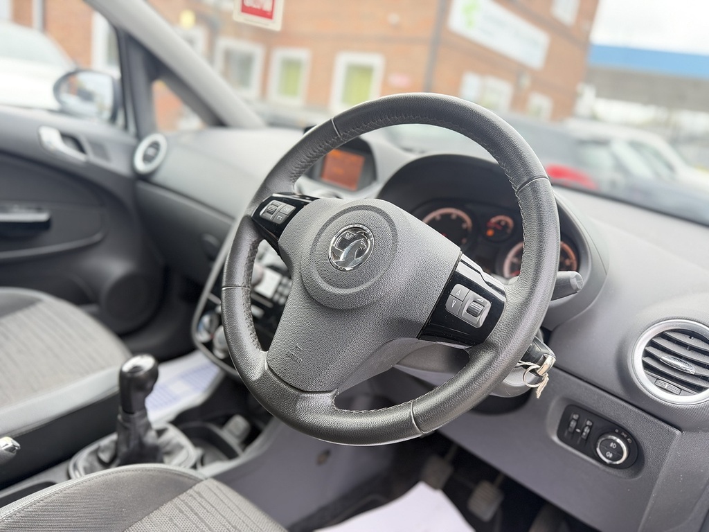 Vauxhall Corsa 1.3 Cdti Ecoflex Excite Hatchback Manua White #2