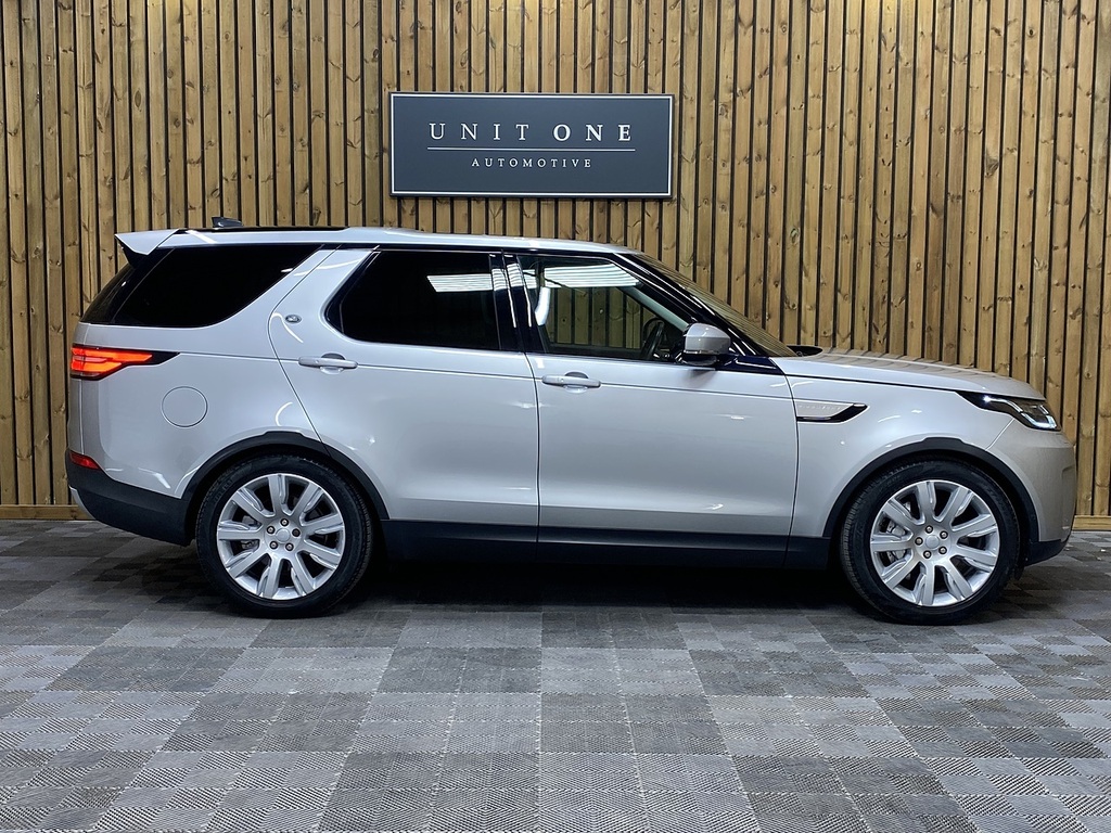 Land Rover Discovery Sd V6 Hse Luxury KM19EZS Silver #2