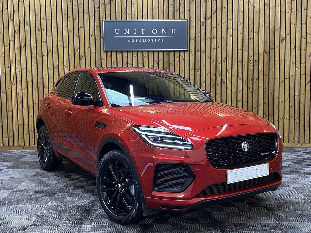 Jaguar E-Pace D204 Mhev R-dynamic Hse Black Red