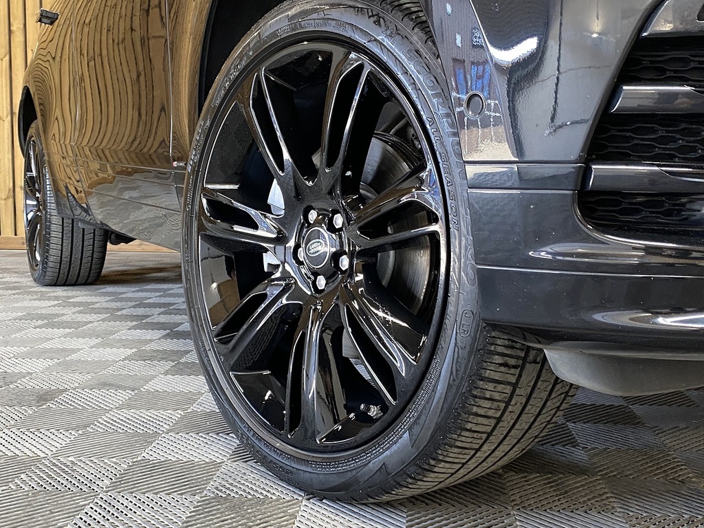 Land Rover Range Rover Velar D300 R-dynamic Hse KM19FNU Black #5