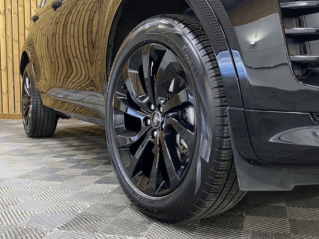 Land Rover Discovery Sport D200 Mhev Dynamic Se SD73FLB Black #5