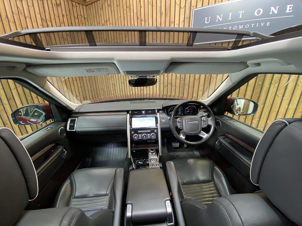 Land Rover Discovery Td V6 Hse Luxury DS67NFU Red #4