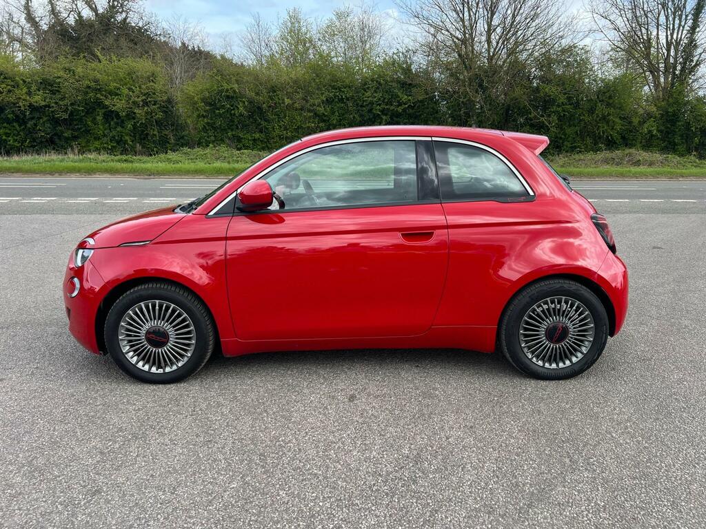 Fiat 500E 42Kwh Red Hatchback 118 Ps LH71ACF Red #4