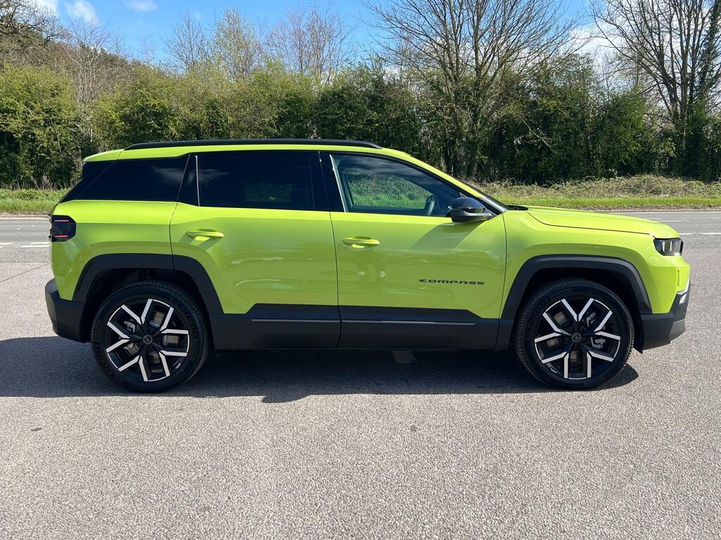 Jeep Compass 74Kwh First Edition 11Kw Charger Green #3