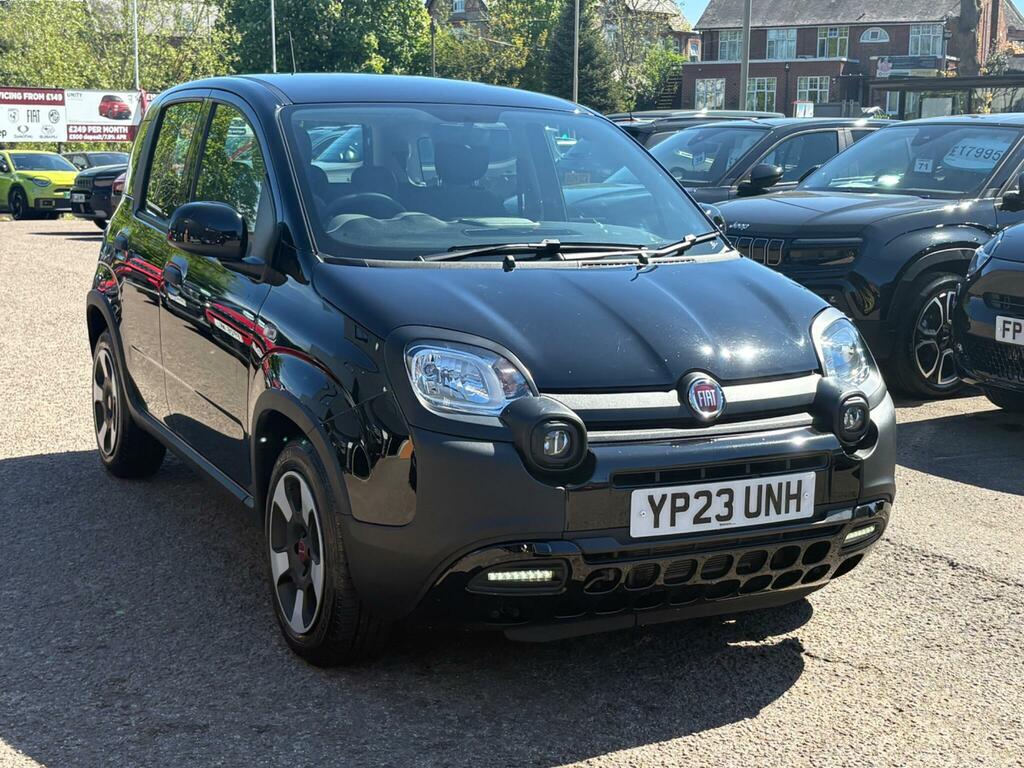 Fiat Panda 1.0 Mhev City Cross Hatchback Eu Black