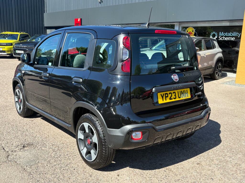Fiat Panda 1.0 Mhev City Cross Hatchback Eu YP23UNH Black #4