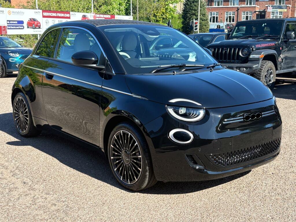 Fiat 500E C 87Kw Icon 42Kwh White #1