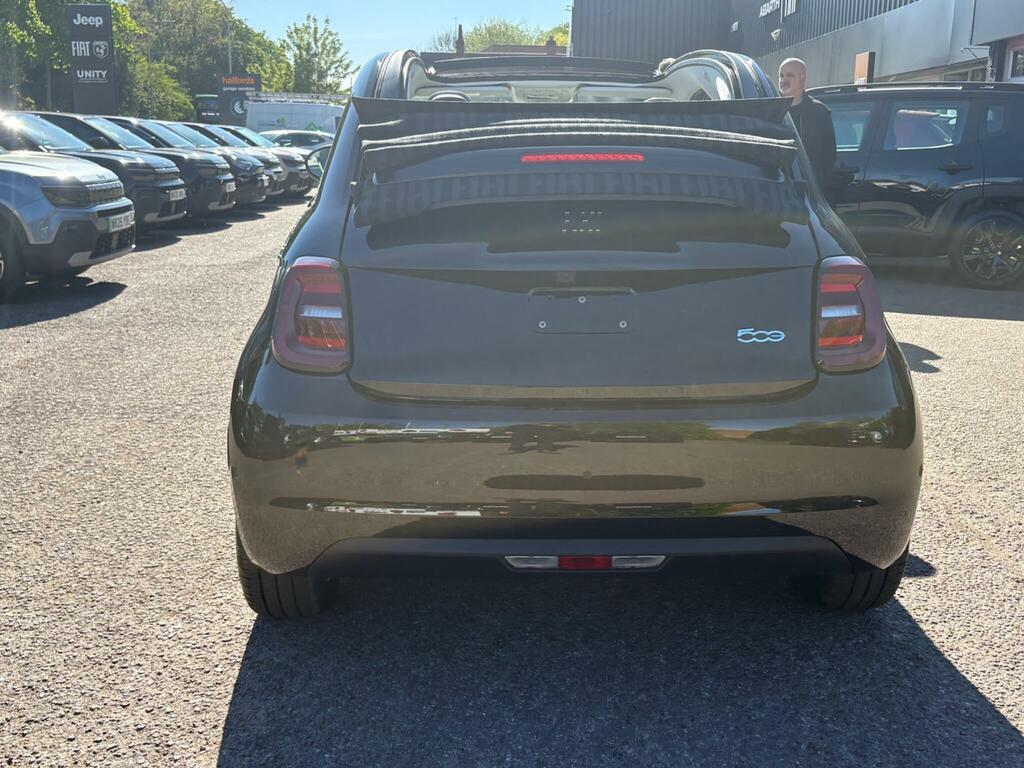 Fiat 500E C 87Kw Icon 42Kwh White #10