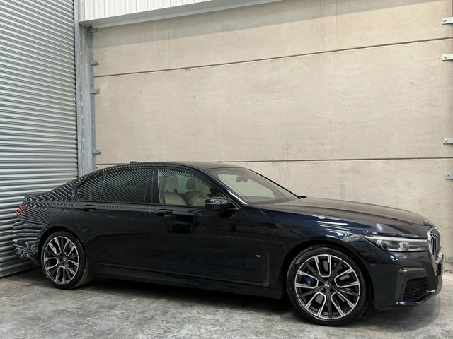 BMW 7 Series 730D Mht M Sport HN71VRR Black #3