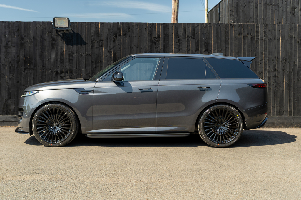 Land Rover Range Rover Sport 3.0 D300 Mhev Dynamic Se Suv 4Wd E  Grey #2