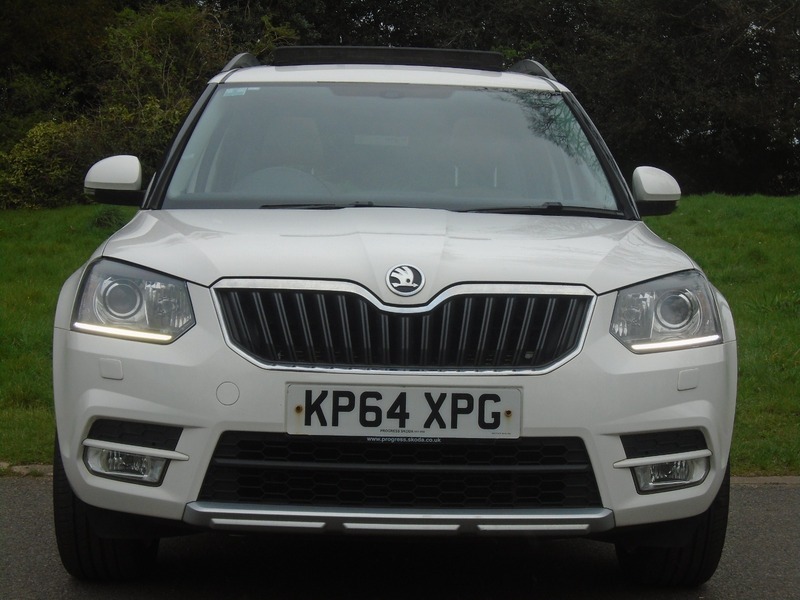Skoda Yeti Elegance Tsi KP64XPG White #6