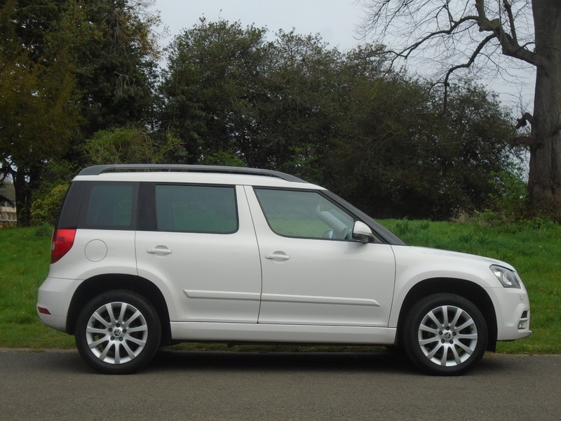 Skoda Yeti Elegance Tsi KP64XPG White #5