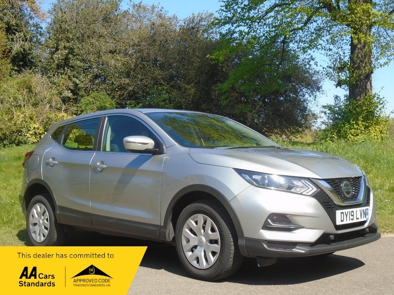 Nissan Qashqai Dci Visia DY19LVN Silver