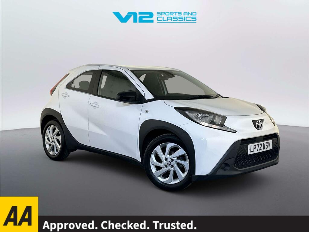 Toyota Aygo X 1.0 Vvt-i Pure Hatchback X-shift Euro 6 White