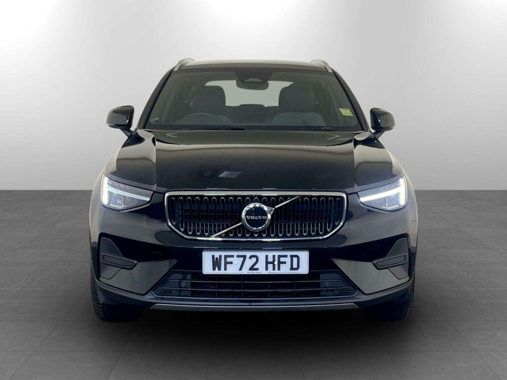 Volvo XC40 2.0 B3 Mhev Core Dct Euro 6 Ss WF72HFD Black #3