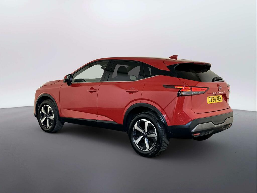 Nissan Qashqai 1.3 Dig-t Mhev N-connecta Suv Hybrid Xt DV24KEK Red #6