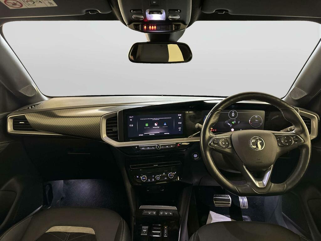 Vauxhall Mokka-e 50Kwh Ultimate Suv 136 Ps YL72ECX Green #2