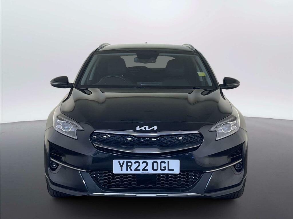 Kia Xceed 1.6 Gdi 8.9Kwh 3 Suv Plug-in Hybrid Dct YR22OGL Black #3