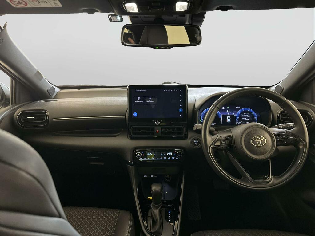 Toyota Yaris 1.5 Vvt-h Excel Hatchback Hybrid E-cvt VA24LHC White #2