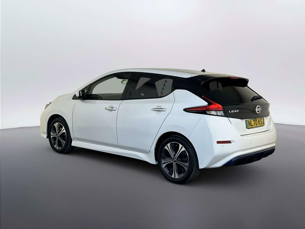 Nissan Leaf 40Kwh N-connecta Hatchback 150 NL70KSJ White #6