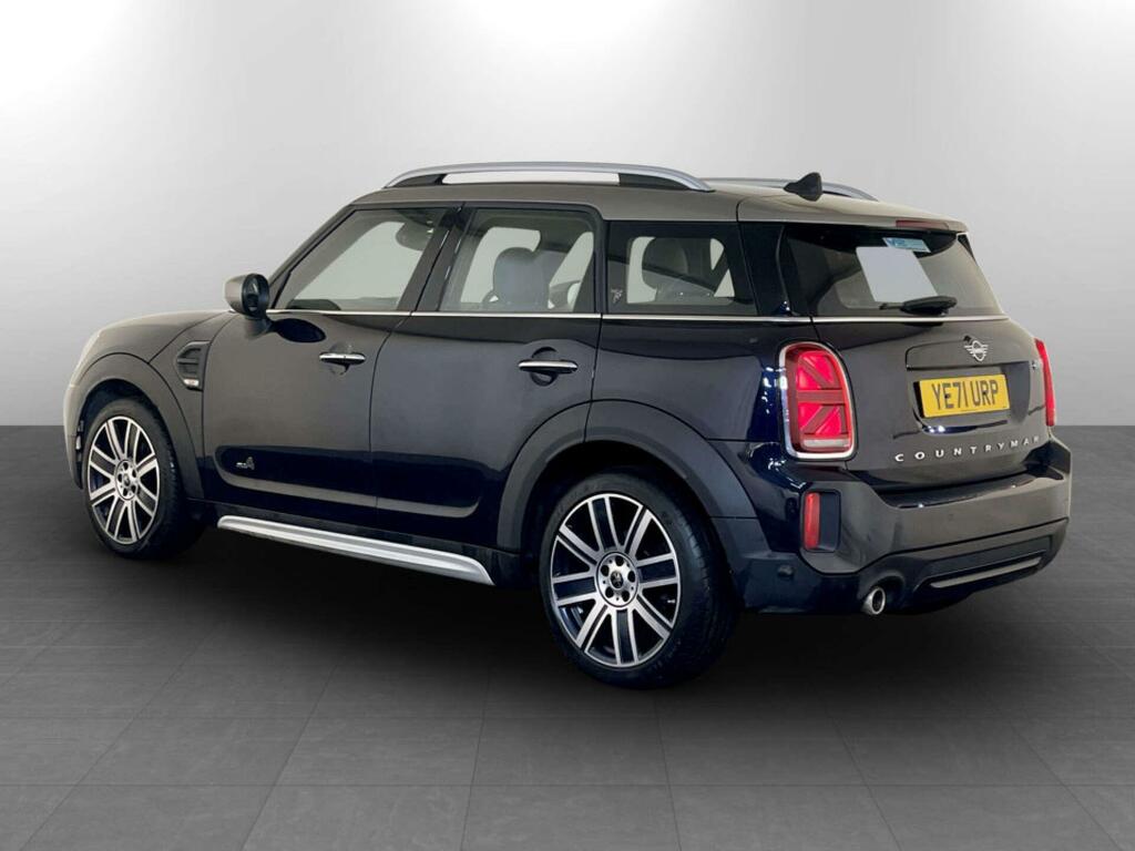 Mini Countryman 1.5 Cooper Exclusive Suv All4 Euro YE71URP Black #6