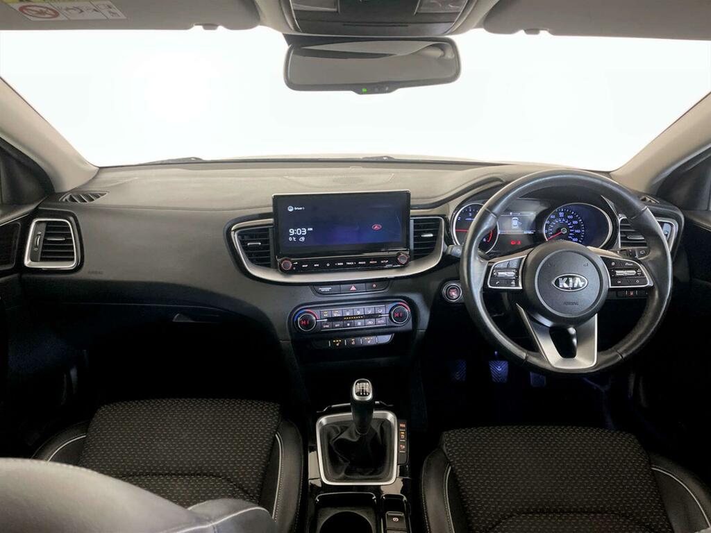 Kia Xceed 1.6 Crdi Mhev 3 Suv Hybrid Euro Grey #2