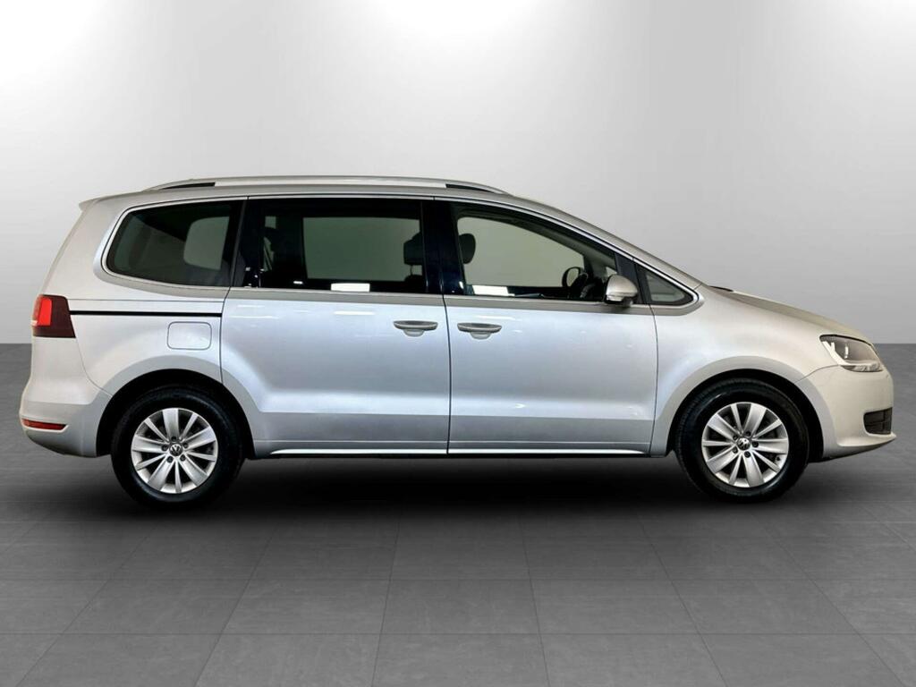 Volkswagen Sharan  Black #9