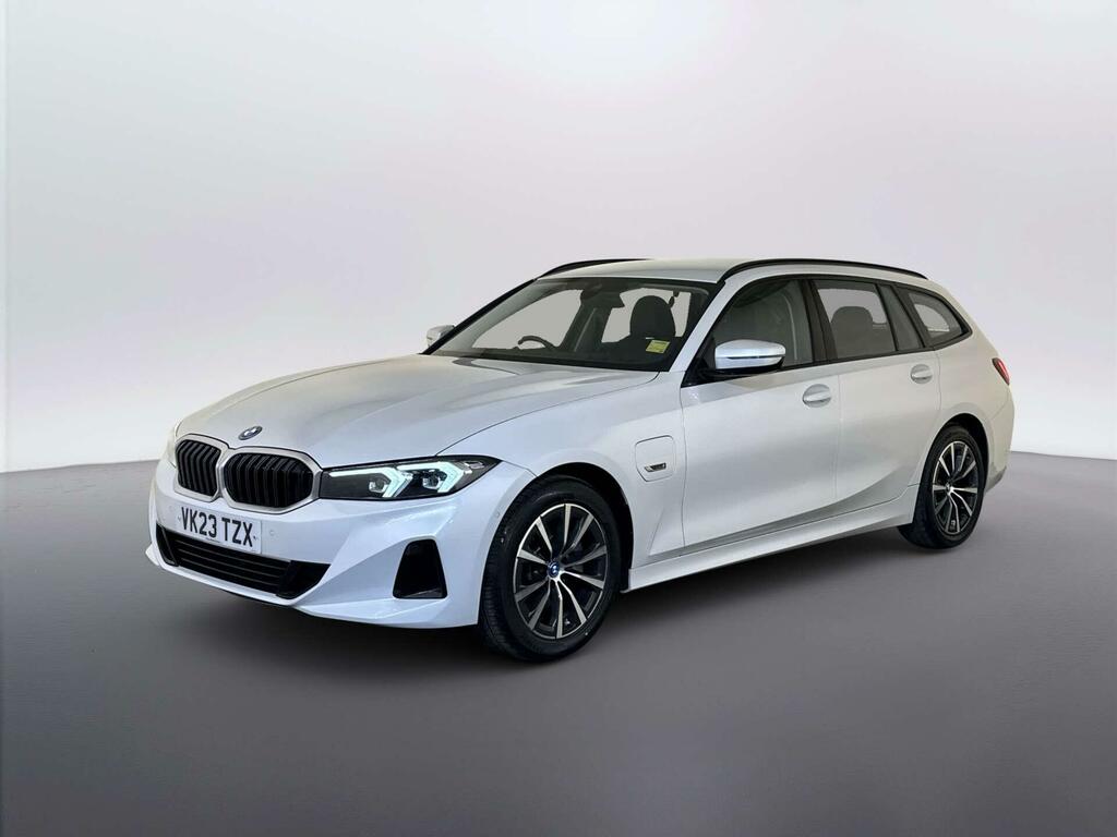 BMW 3 Series 2.0 330E 12Kwh Sport Touring Plug-in Hy VK23TZX White #4