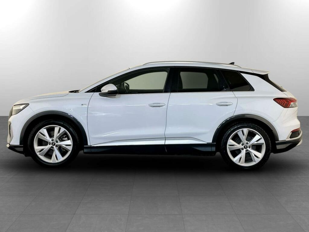 Audi Q4 E Tron 40 S Line Suv 82Kwh 204 Ps MF71WKD White #5