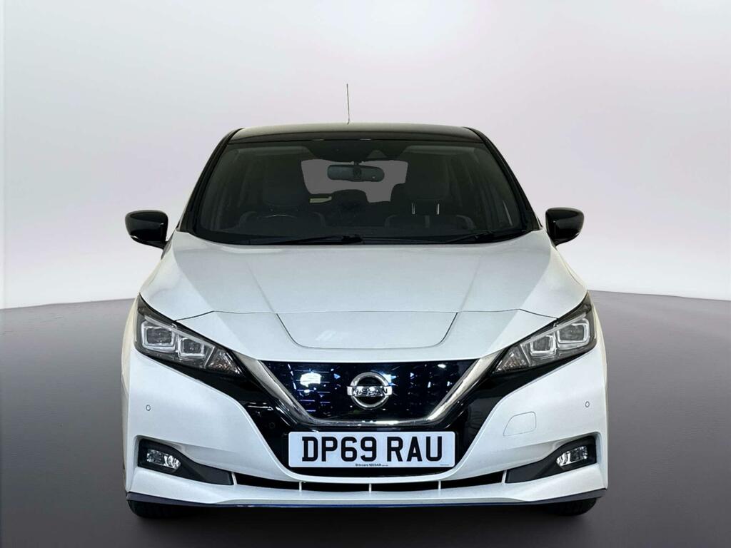 Nissan Leaf 62Kwh E Tekna Hatchback 217 Ps DP69RAU White #3