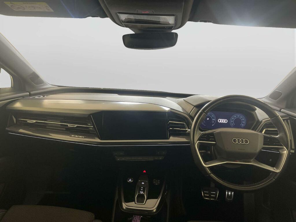 Audi Q4 E Tron 35 S Line Sportback 55Kwh 170 P DE22CLV Grey #2